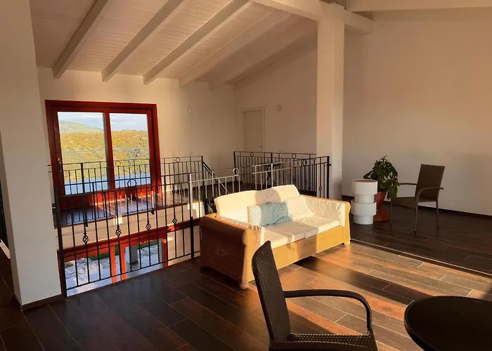 Monte Allegru Alloggio per agriturismo